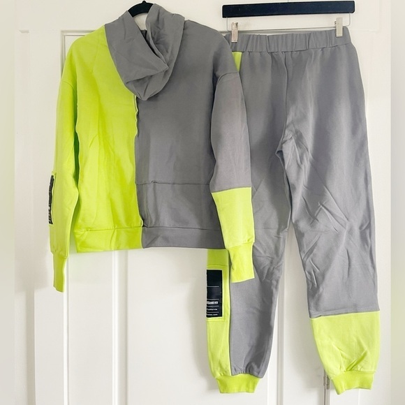 Anna Twinsies Women’s Patchwork Track Set - XS - Picture 2 of 4